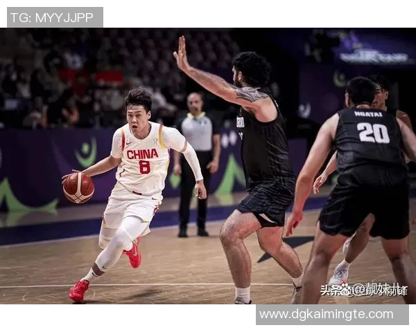 男篮对决新西兰与澳大利亚谁能在赛场上笑到最后